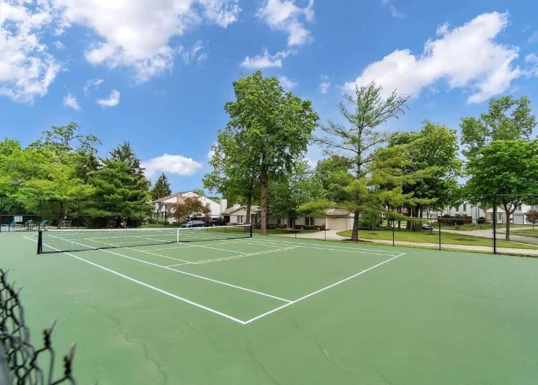 Family Friendly And Quite 2 Bedroom Condo Close To Fun Fort Wayne Eksteriør billede