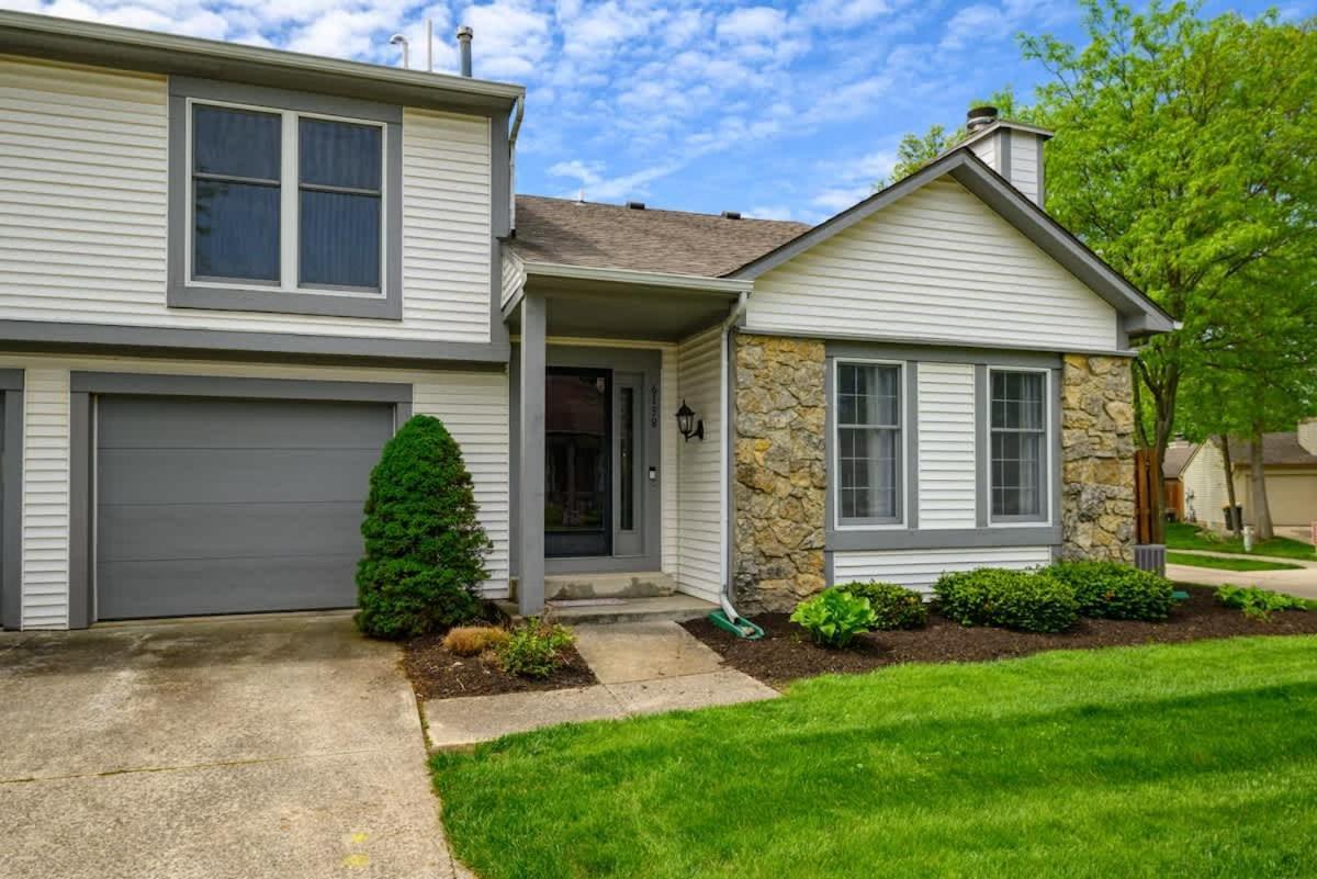 Family Friendly And Quite 2 Bedroom Condo Close To Fun Fort Wayne Eksteriør billede